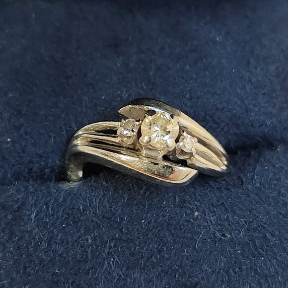White Gold 18K Solid Natural 3 Diamond .45cts Ring Sz 5 4.28g VTG - Picture 4 of 14